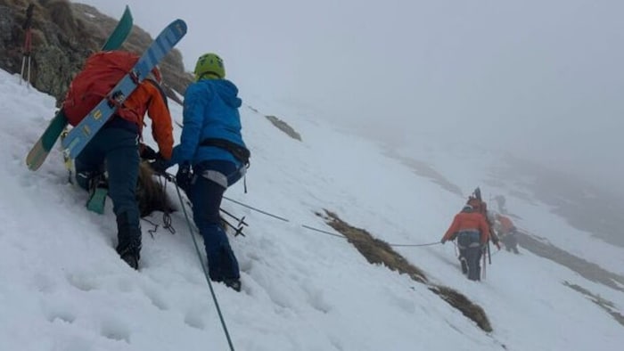 Im dichten Nebel rückten die Bergretter am Sonntag aus und fanden die Sportler schnell