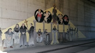 Die Mönche leben auf Wänden weiter. (Bild: Kurt Karpf)