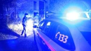 Die Polizei war nach dem Unfall im Einsatz (Symbolbild).