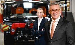 Der prominenteste Managerwechsel 2025 bislang in Oberösterreich: Robert Ottel (re.) löst ...
