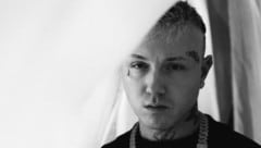 Rapper Lazza live in Wien: Am 28. April kommt er im Zuge seiner Europa-Tour ins Flex. (Bild: Bogdan/Chilldays Plakov)