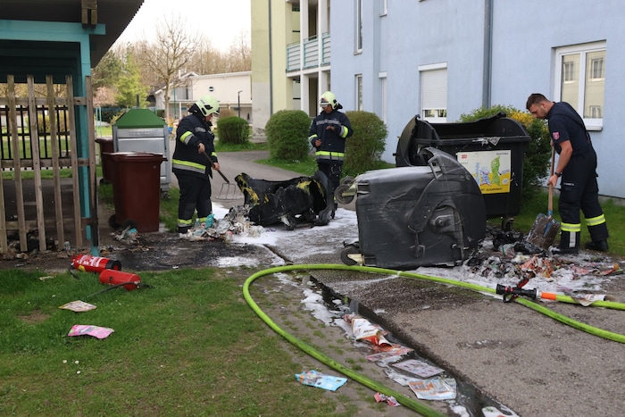 Erst am Montag legten drei 13-Jährige in Wels mehrere Brände.