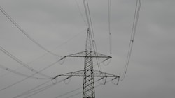 Tausende Tiroler Haushalte waren ohne Strom. (Bild: P. Huber)