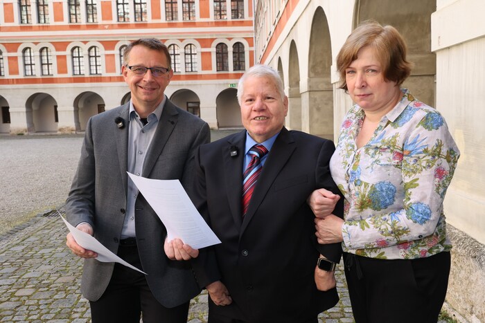 Die Steirer Franz Karner (li.) und Klaus Katzianka (mit Betreuerin Maria Gelienova) haben das ...