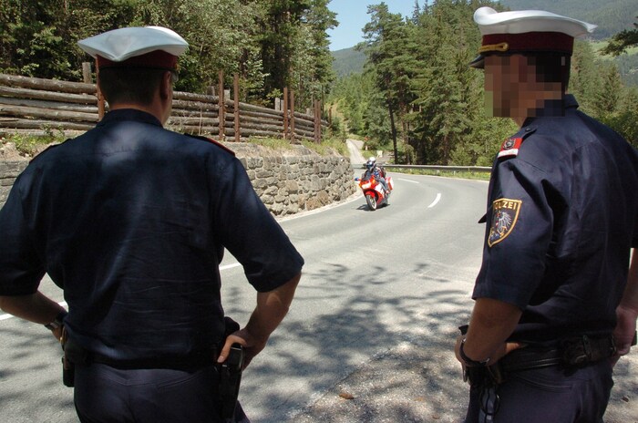 Kontrollen im Motorradverkehr wird es auch geben.