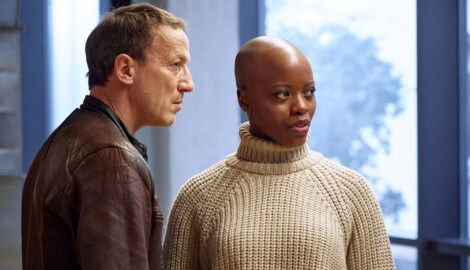 Thorsten Falke und Kollegin Anaïs Schmitz haben es mit einem besonders ausgeklügelten Fall zu tun.  (Bild: NDR/O-Young Kwon)