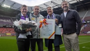 Landessportdirektor Arno Arthofer, Trainer Peter Pacult, LH Peter Kaiser und Boss Tomislav Karajica. (Bild: GEPA)