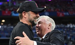 Beerbt Jürgen Klopp (links) Carlo Ancelotti als Trainer von Real Madrid?