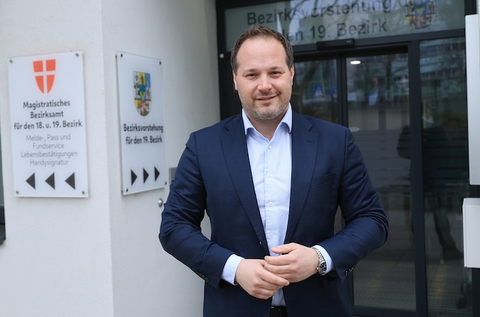 Bezirkschef Resch (ÖVP) in Roadrunner-Hochburg Döbling