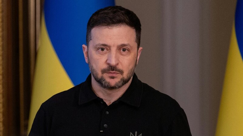 Der ukrainische Präsident Wolodymyr Selenskyj wirft China vor, Russland mit Waffen zu beliefern. (Bild: AFP (Screenshot))