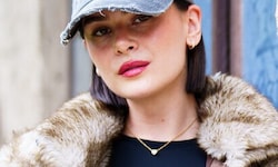 Vom Blondie zum Blacky: Sängerin Mathea meldet sich mit ihrem „Life-Update“ zurück. 