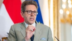 Seinen eigenen hohen Verdienst begründet Mahrer mit „viel Verantwortung“.