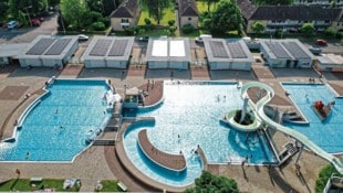 Das Freigelände der Wellnessoase Hummelhof am Linzer Bindermichl.