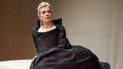 Premiere für Caroline Peters als Marquise de Merteuil 