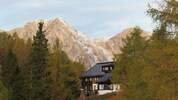 Die Ostpreußenhütte (1630 m) wird von Hochkönig und Hagengebirge umrahmt.