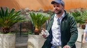 J. D. Vance besuchte am Samstag zwar den botanischen Garten in Rom und den Papst, aber nicht das Kolosseum. Das Monument wurde dennoch gesperrt, was für viel Unmut bei Touristen sorgte. (Bild: APA/AP Photo/Riccardo De Luca)