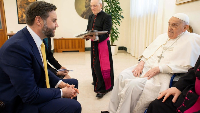 J. D. Vance besuchte Papst Franziskus im Vatikan.