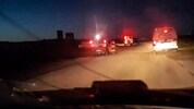Auf einem Handyvideo wurde der Angriff auf Krankenwagen und Feuerwehrfahrzeug in der Nähe von Rafah festgehalten. (Bild: AFP)