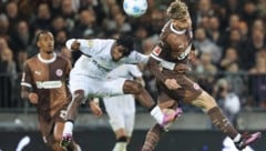 Voller Einsatz, aber kein Sieger bei St. Pauli gegen Bayer Leverkusen (Bild: AFP/FRANK MOLTER)