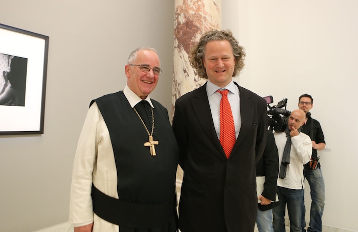 Abt Gregor Henckel-Donnersmarck und sein Neffe, der Regisseur Florian Henckel von Donnersmarck („Werk ohne Autor“, „Das Leben der Anderen“). 