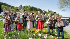 Werner Katholnig spielte mit seinen Schülern im Lavanttal auf. (Bild: Arbeiter Dieter)