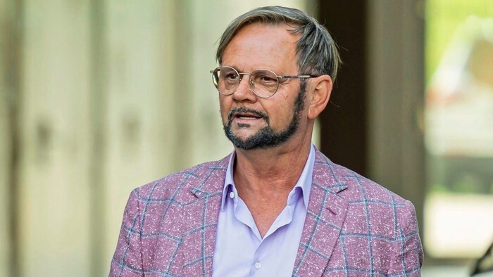 Rettete er Zeljko Karajicas Austria Klagenfurt in letzter Sekunde? Gewissheit wird Sponsor Helmut Kaltenegger erst am 2. Mai haben.