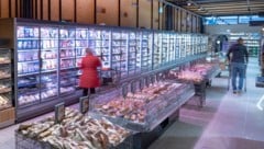 In den Filialen des Tiroler Nahversorgers wird es bald die Eigenmarke „M“ zu kaufen geben (Bild: MPreis)