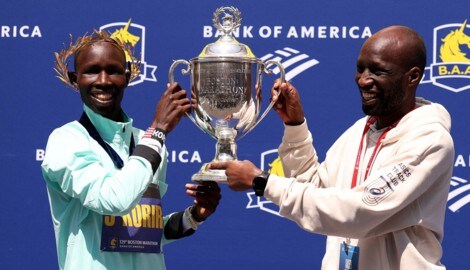 John Korir und sein Bruder Wesley (Bild: AFP/MADDIE MEYER)