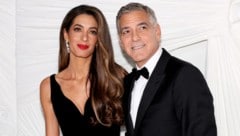 Die Ehe von Amal und George Clooney verläuft so harmonisch, dass die beiden „noch nie Streit“ hatte, wie der Schauspieler jetzt verriet. (Bild: APA/Getty Images via AFP/GETTY IMAGES/Dia Dipasupil)
