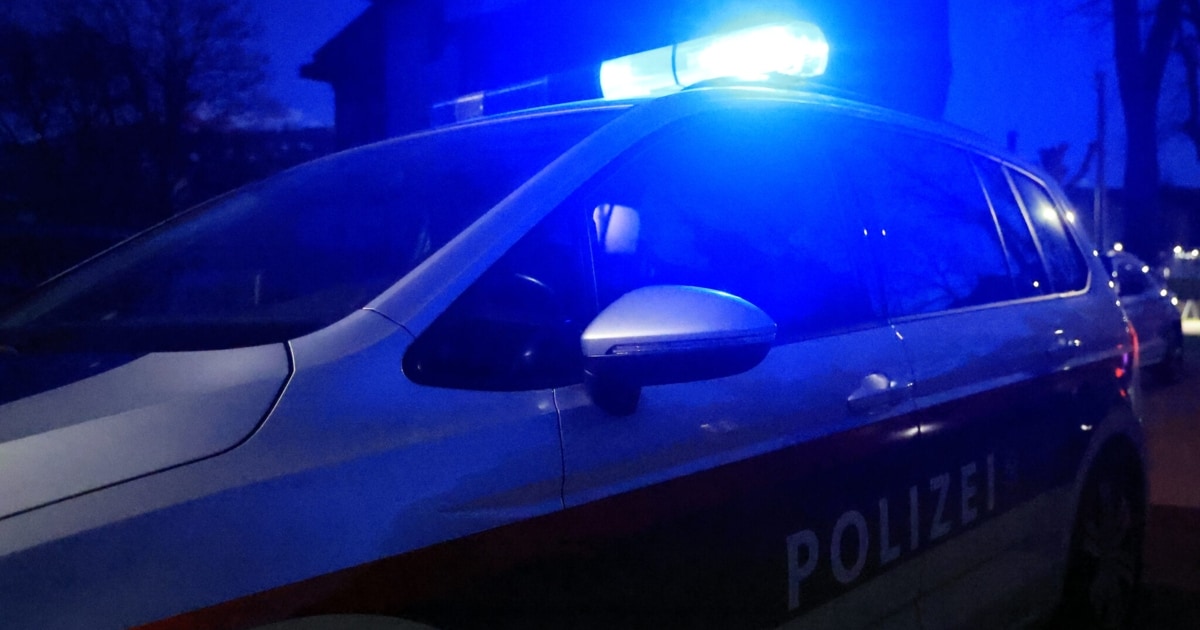 Auto beschlagnahmt - Alkolenker rast mit fast 200 km/h auf Bundesstraße ...