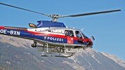 Bei einem Suchflug mit dem Polizeihubschrauber (Archivbild) wurde der Tote entdeckt!