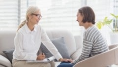 Unterstützung von Psychologen oder Psychotherapeuten kann hilfreich sein.  (Bild: WavebreakMediaMicro - stock.adobe.com)
