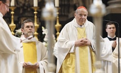 Kardinal Schönborn bei dem Requiem für den verstorbenen Papst am Ostermontag im Stephansdom