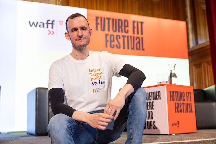Stefan Straub (38) ist über den waff zum Pflegeberuf gekommen – er ist überglücklich.
