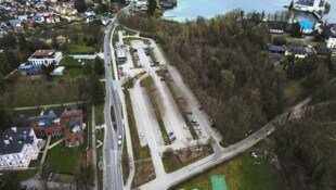 Am Toscanaparkplatz müssen weitere Bäume gefällt werden, um die Errichtung eines Hotelparkplatzes zu ermöglichen.  (Bild: Spitzbart Wolfgang)