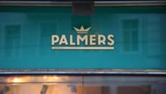 Dunkle Zeiten bei Palmers. Aber nicht alle sind negativ gestimmt. (Bild: Tröster Andreas)