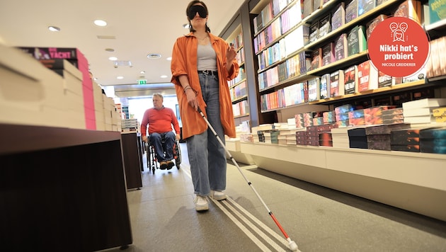 Sich ohne Hilfe an einem fremden Ort zurechtzufinden, ist für blinde Personen schwer. Hier helfen Vorab-Infos auf der Webseite der jeweiligen Einrichtung. (Bild: Johanna Birbaumer)