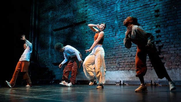 Tanzperformance „Vakuum“: 9. Juni im Linzer Theater Phönix (Bild: Bernhard Müller)