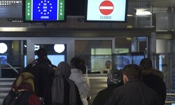 Einreisekontrolle in Wien-Schwechat – hier fliegen viele Fälle auf. (Archivbild)