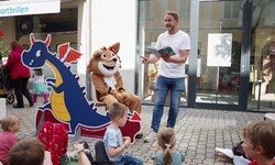 Leseonkel Christian wird wieder lustige Geschichten erzählen