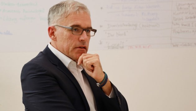 Das höchstrangige Aufsichtsgremium des ORF muss sich einen neuen Vorsitzenden suchen: Wie Lothar Lockl mitteilte, wird er ab Juni nicht mehr zur Verfügung stehen. (Bild: Zwefo)