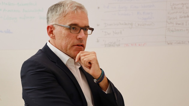 Das höchstrangige Aufsichtsgremium des ORF muss sich einen neuen Vorsitzenden suchen: Wie Lothar Lockl mitteilte, wird er ab Juni nicht mehr zur Verfügung stehen. (Bild: Zwefo)