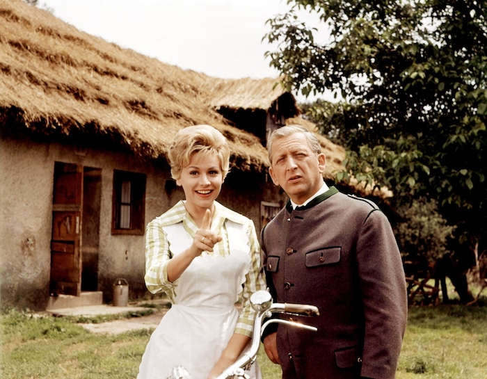„Mariandl“ mit Waltraut Haas (Marianne), Gunther Philipp (Gustl Pfüller).