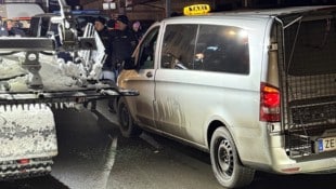 Mit diesem Taxi-Bus passierten die „wilden Szenen“ bei der Ski-WM. (Bild: zVg)