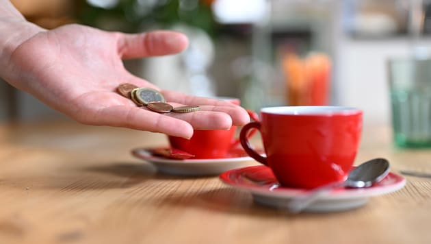 Steuern auf Trinkgeld soll es nicht geben. (Bild: APA/BARBARA GINDL)