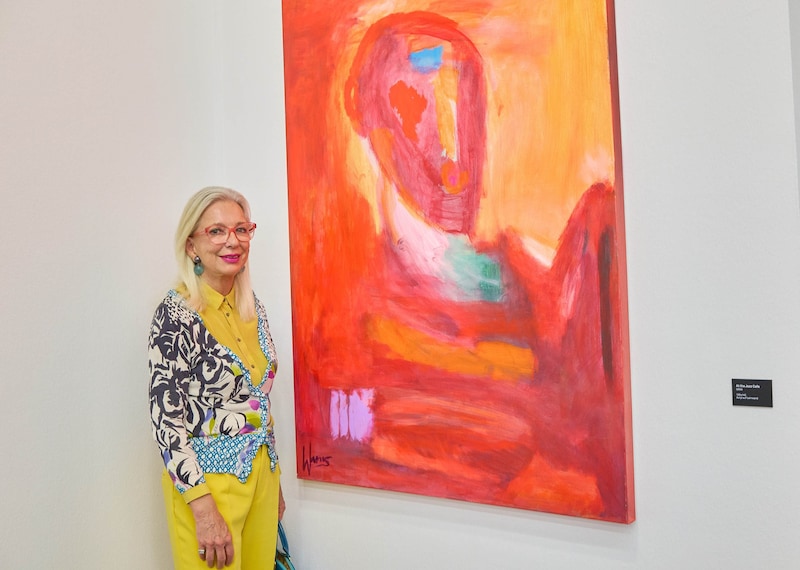 Auch Charity-Lady Martina Fasslabend unter den Vernissage-Gästen. (Bild: Alexander Tuma)