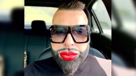 Harald Glööckler meldet sich kurz nach dem Erdbeben auf Instagram bei seinen Fans. Der Modedesigner wirkt noch sehr aufgewühlt. (Bild: Glomex/www.instagram.com/haraldgloeoeckler_official)