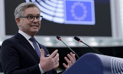 EU-Migrationskommissar Magnus Brunner in Straßburg