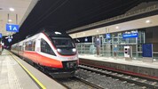 Am 15.12.2024 hielt der erste Zug bei der Haltestelle Seekirchen Stadt.