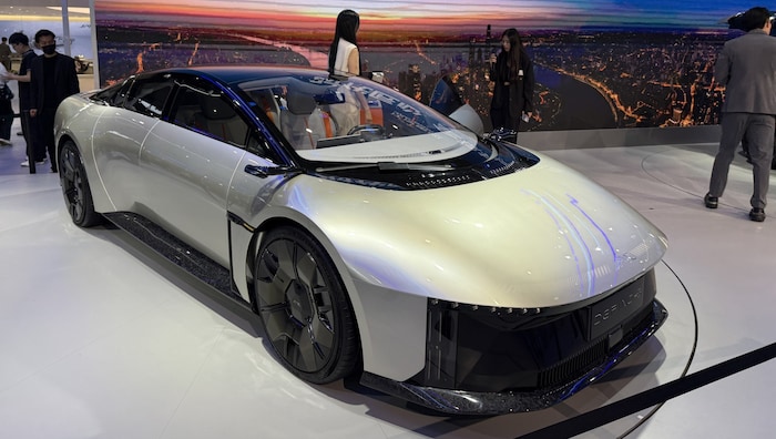 Der 2024 noch als Konzept vorgestellte JAC Define-5 steht nun im Serienornat auf der Auto Shanghai.